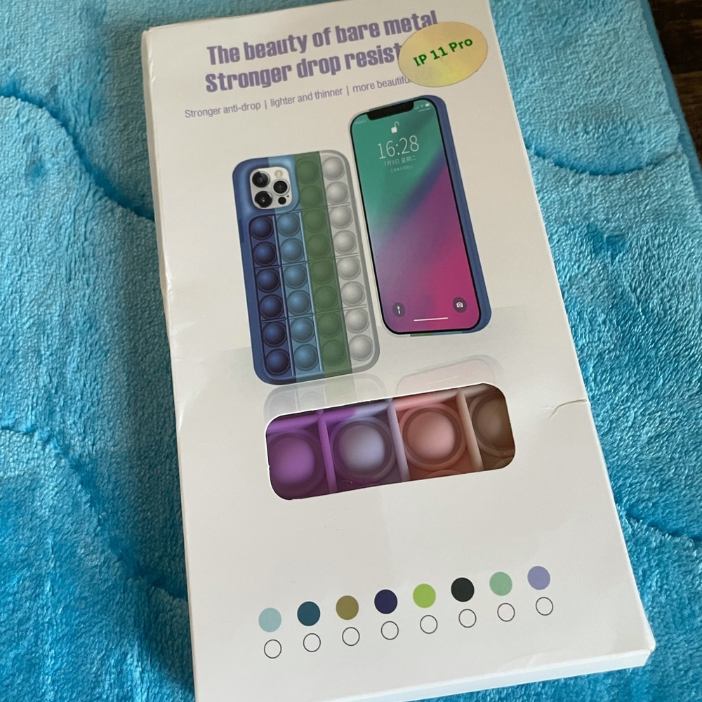New iPhone 11 Pro case - Picture 2 of 2